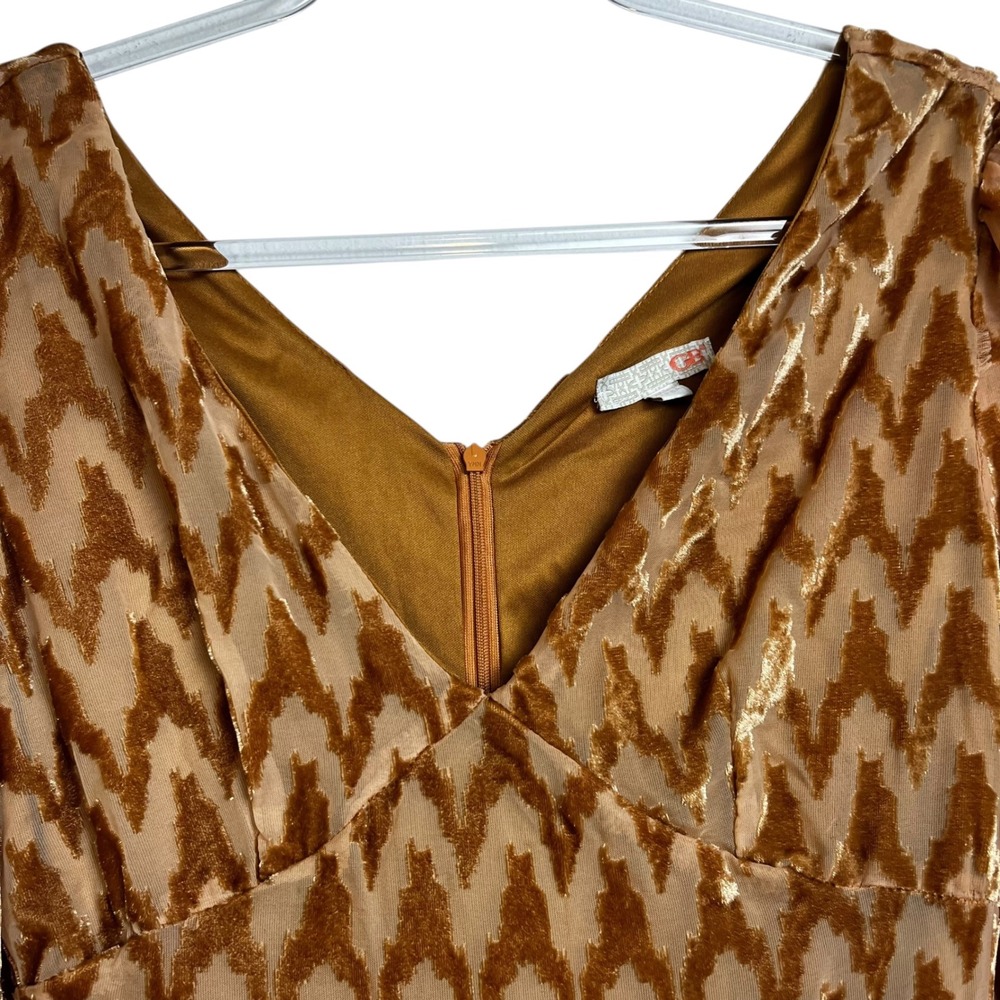 GB Gold Velvet Burnout Chevron V-Neck Long Sleeve Mini Dress Size M - Picture 9 of 13